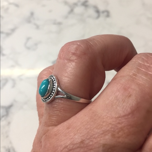 New Sterling Silver Turquoise Ring - Picture 4 of 12